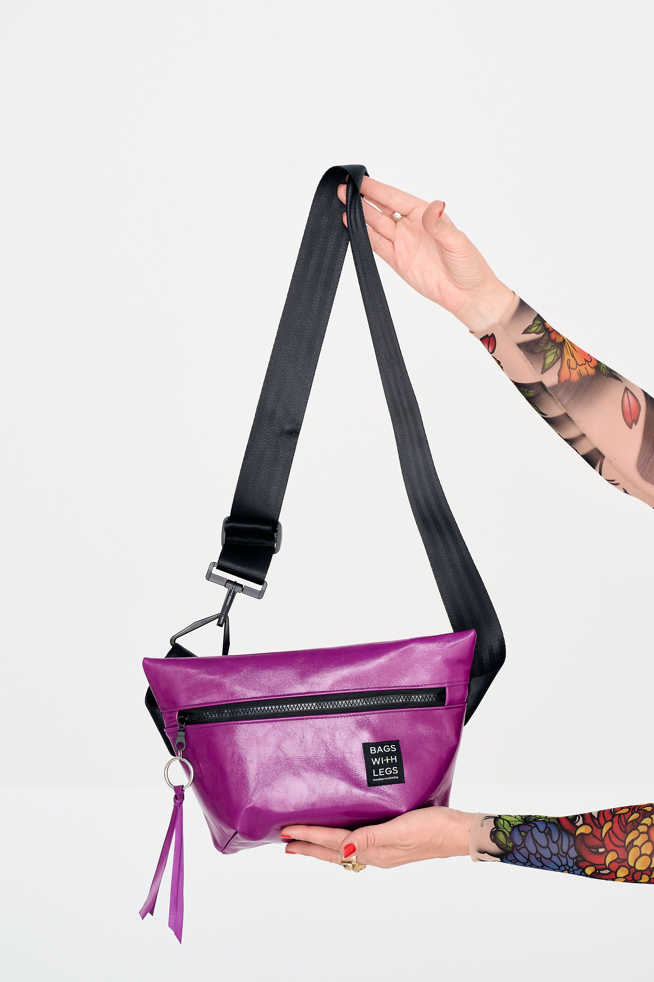 BELLA Crossbody Bag