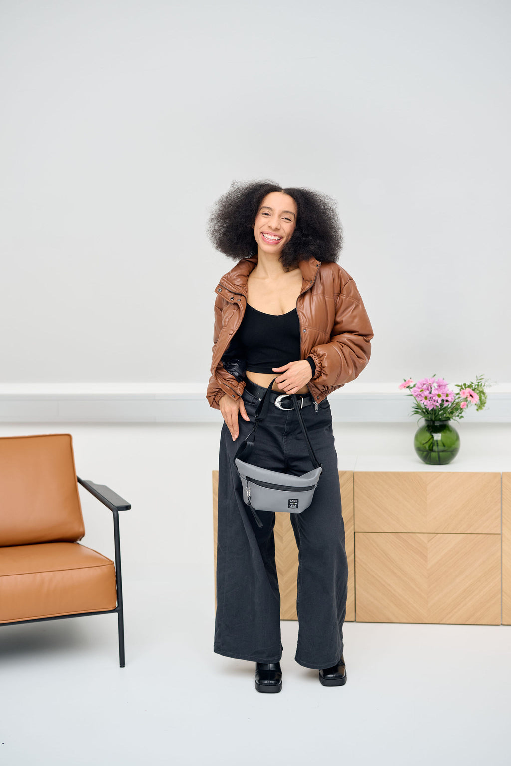 Helsinki crossbody bag worn