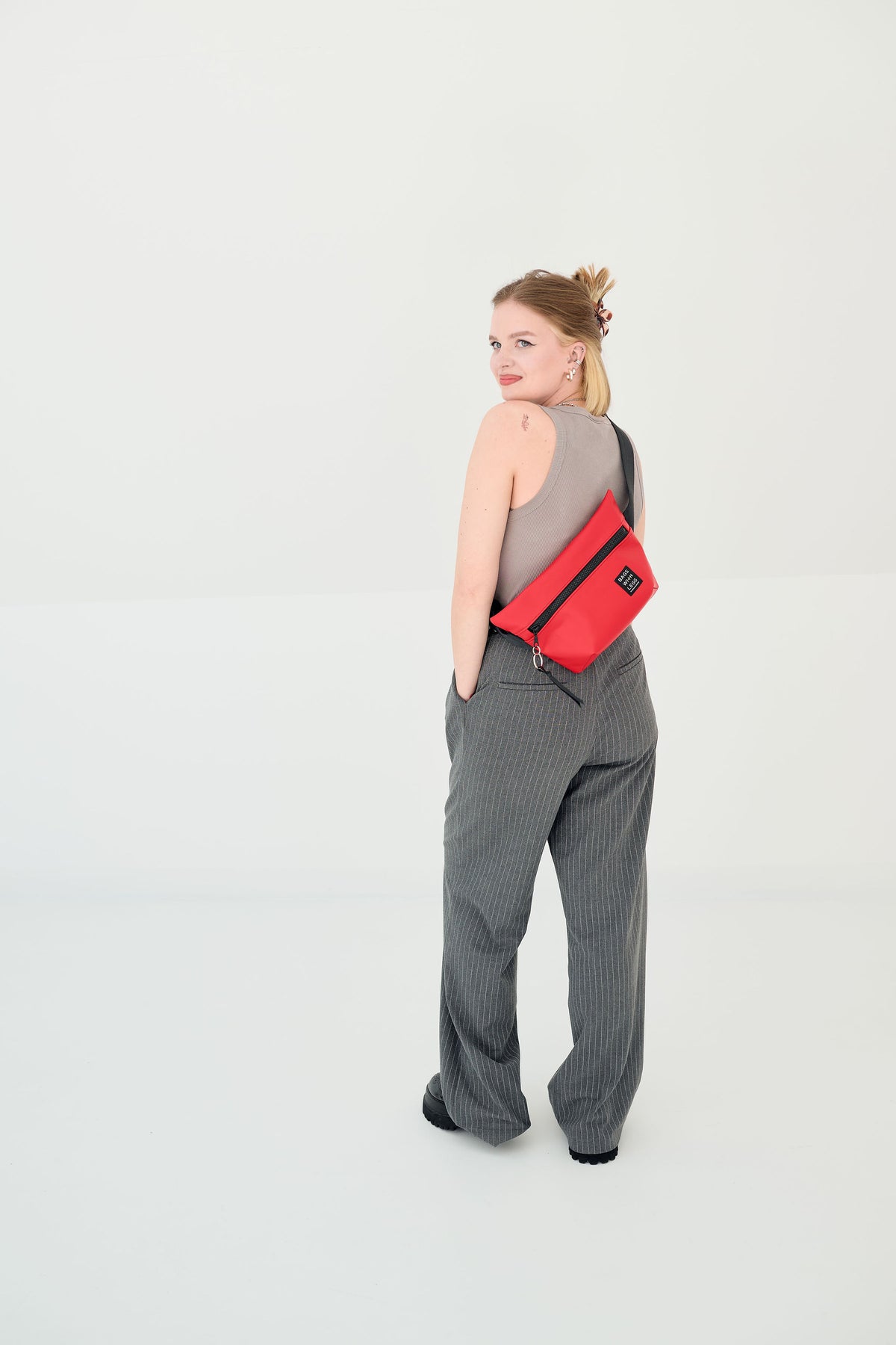 Poppy crossbody bag