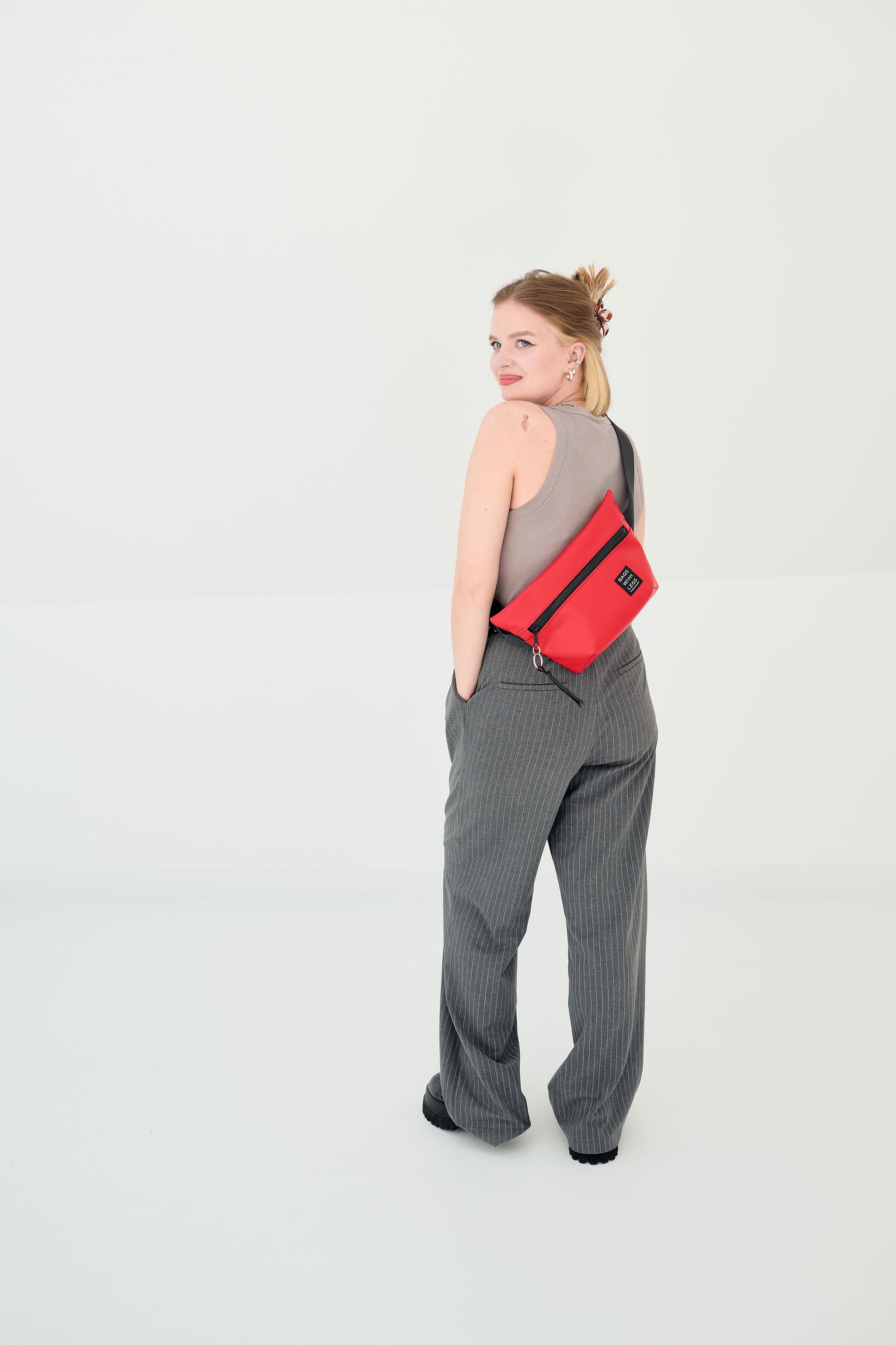 Poppy crossbody bag