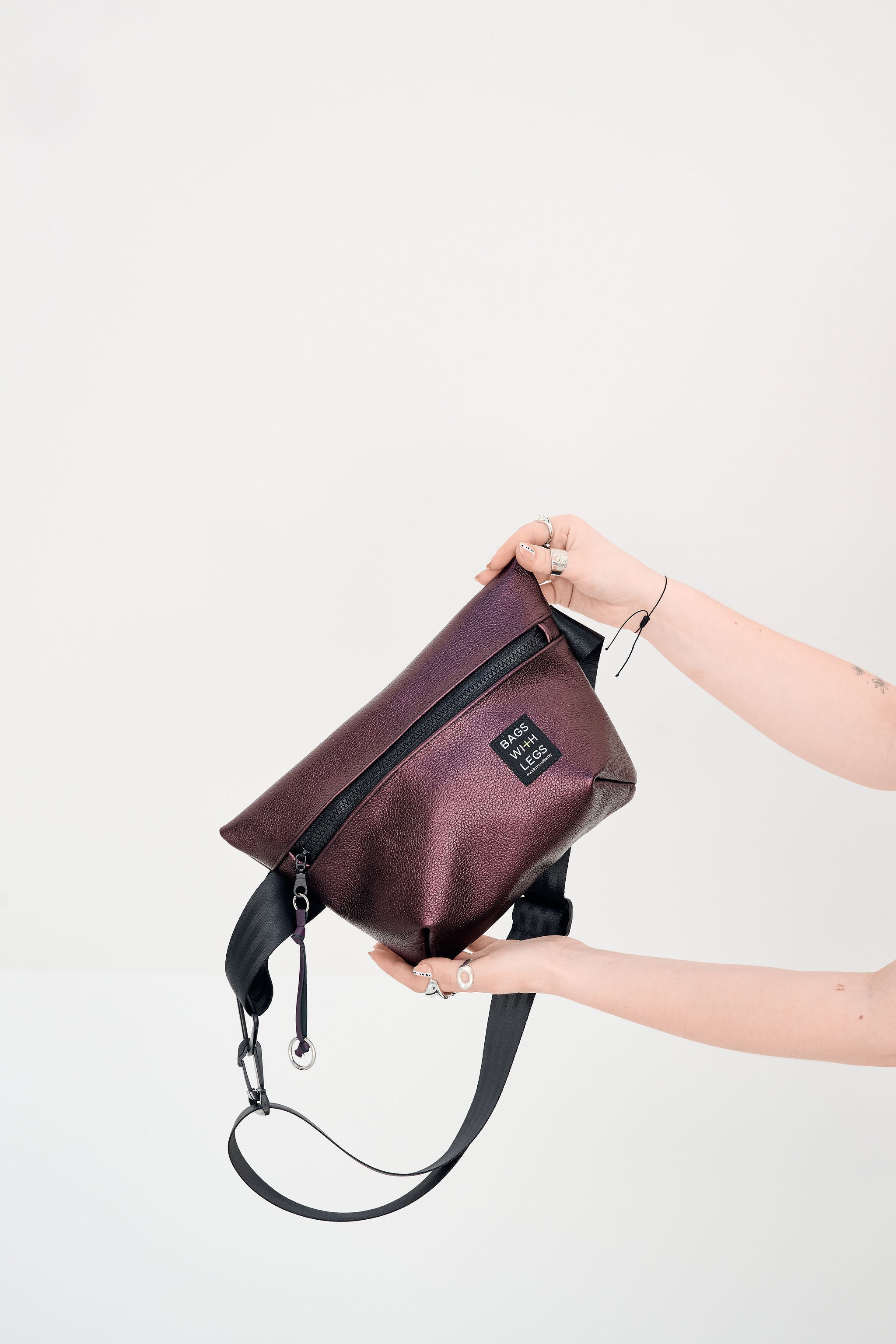 INDIGO Crossbody Bag