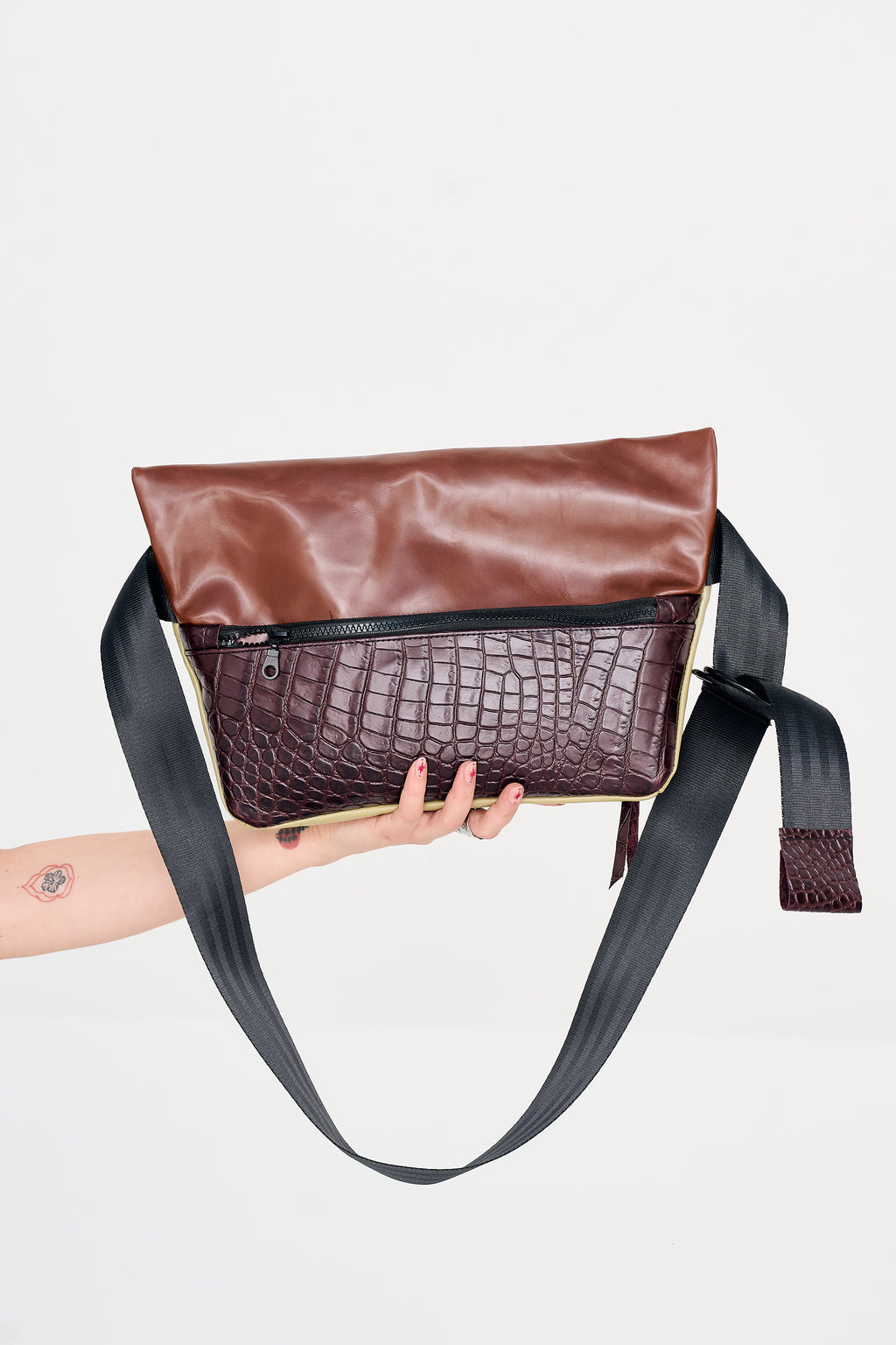 GREEN CRUSH Bigger Size Crossbody Bag