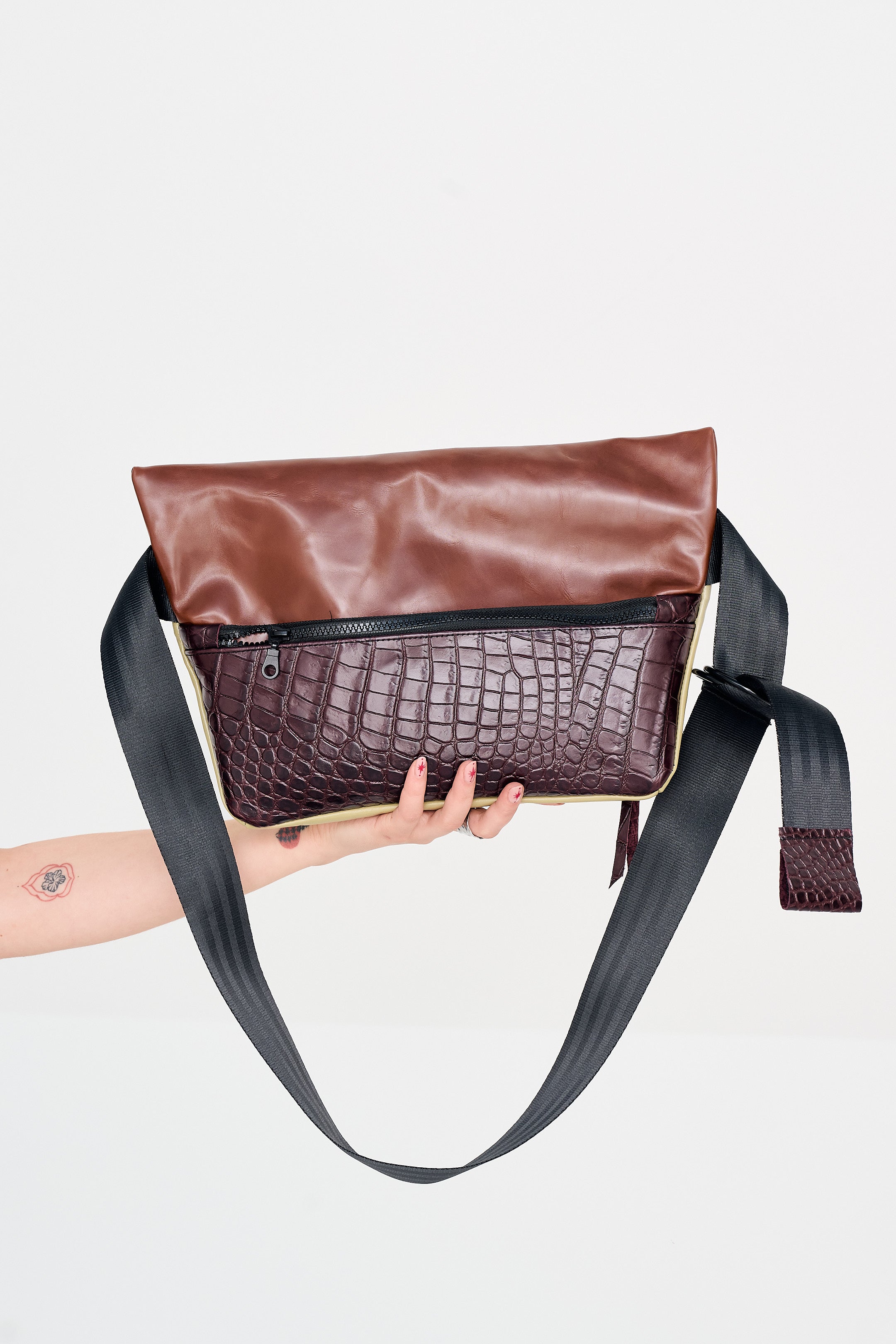 GREEN CRUSH Bigger Size Crossbody Bag