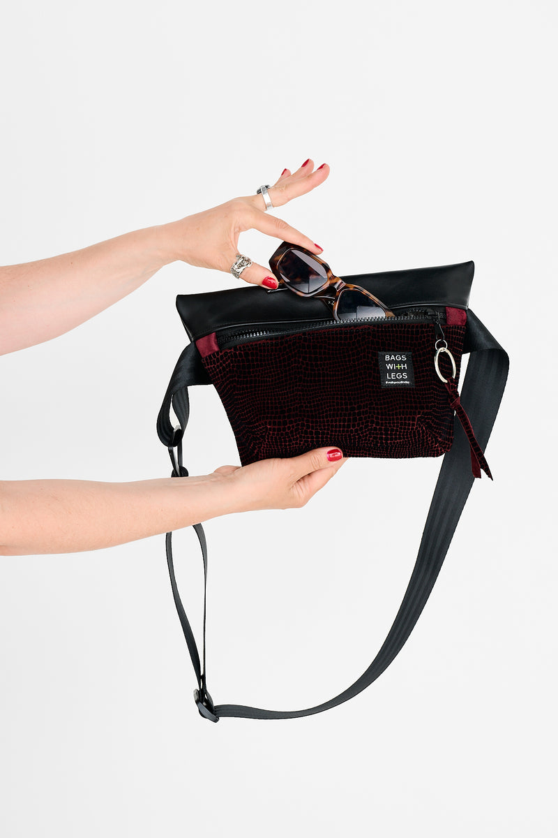 IRENA crossbody bag worn