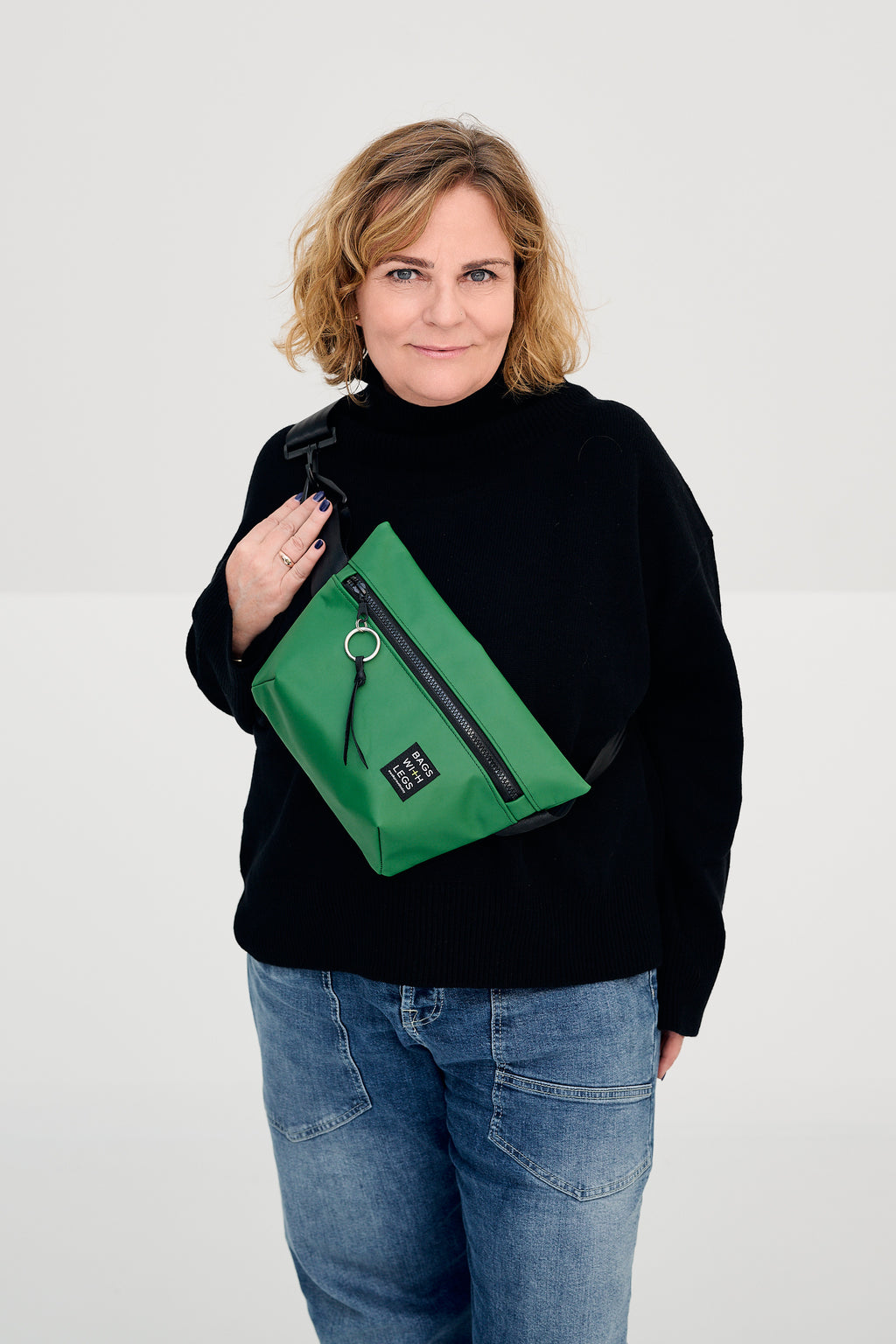MATTE GREEN crossbody bag
