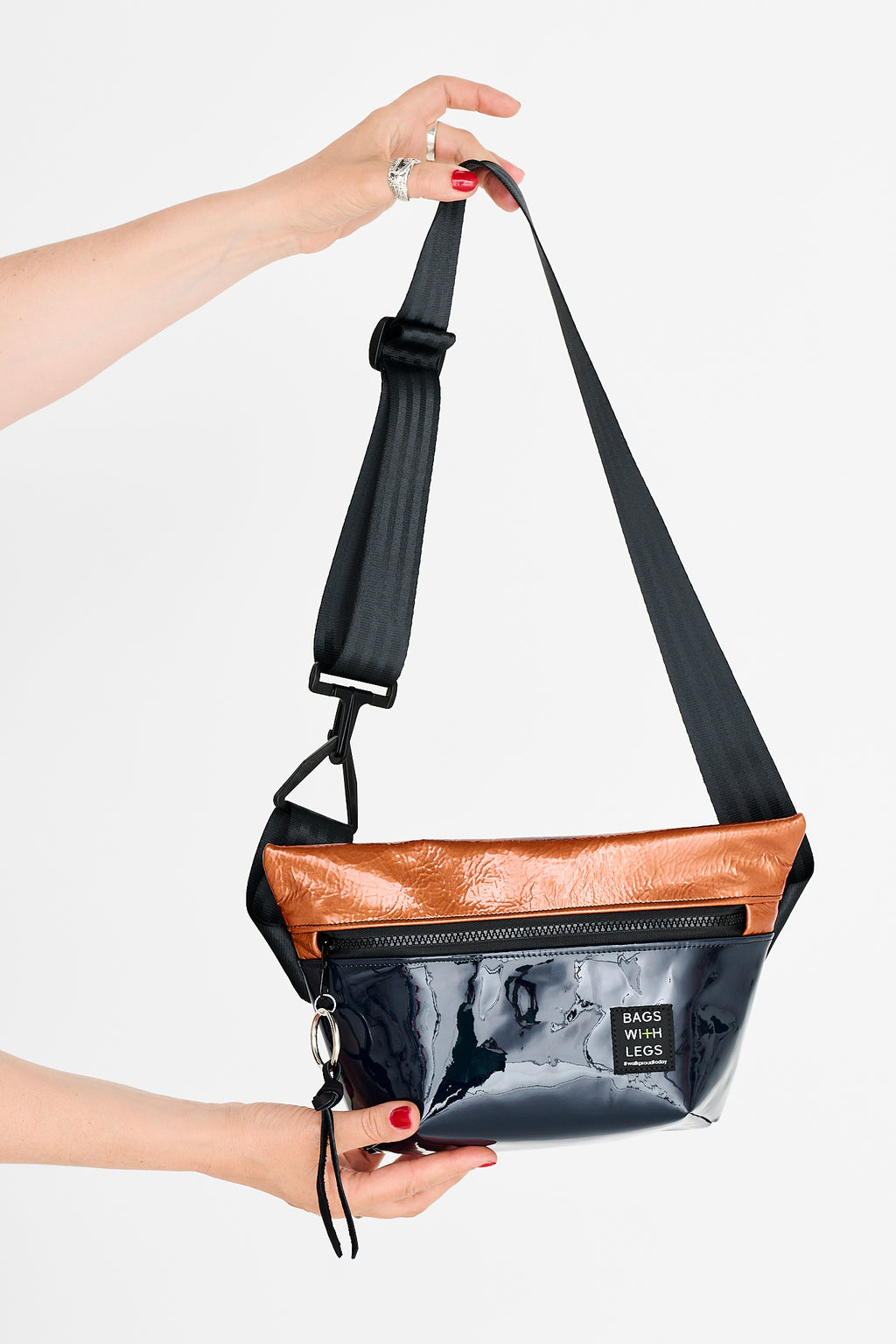 HAVANA crossbody bag worn