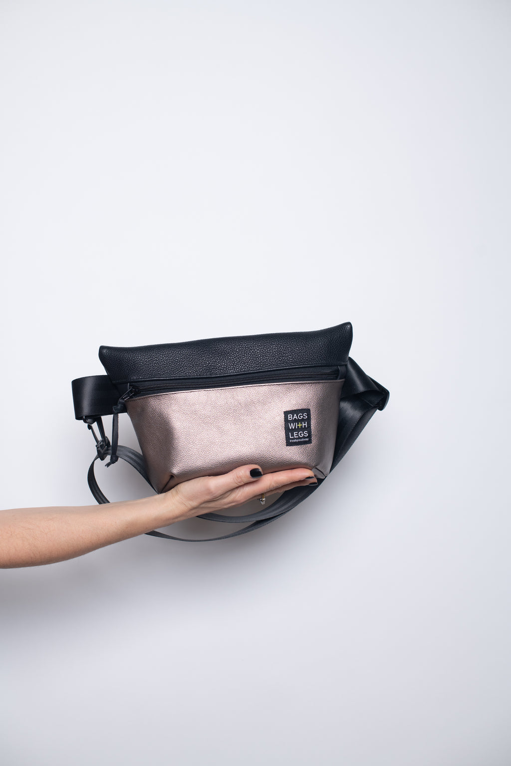 Calm Bronze crossbody bag