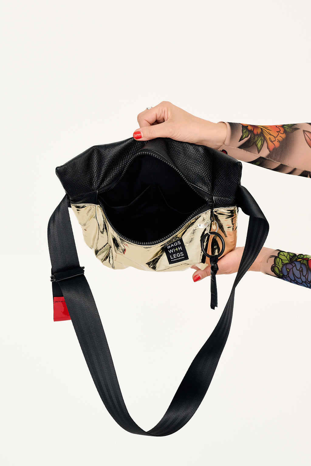 GOLD DIGGER Bigger Crossbody Bag