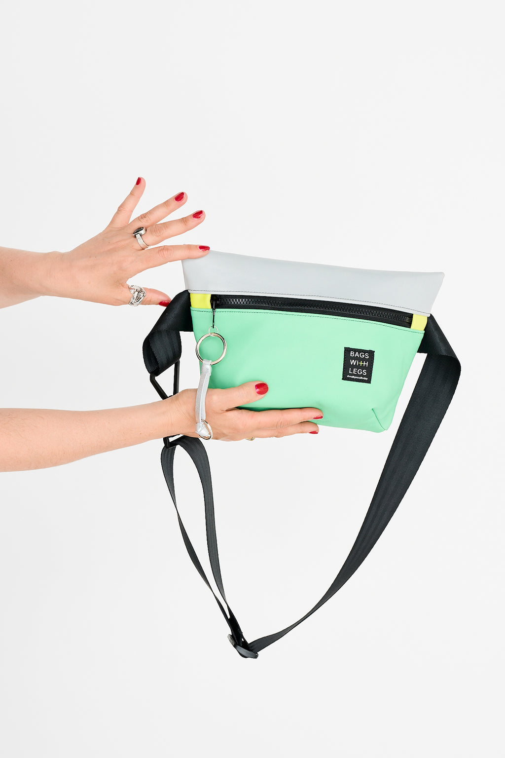 BRAZILIA Crossbody Bag