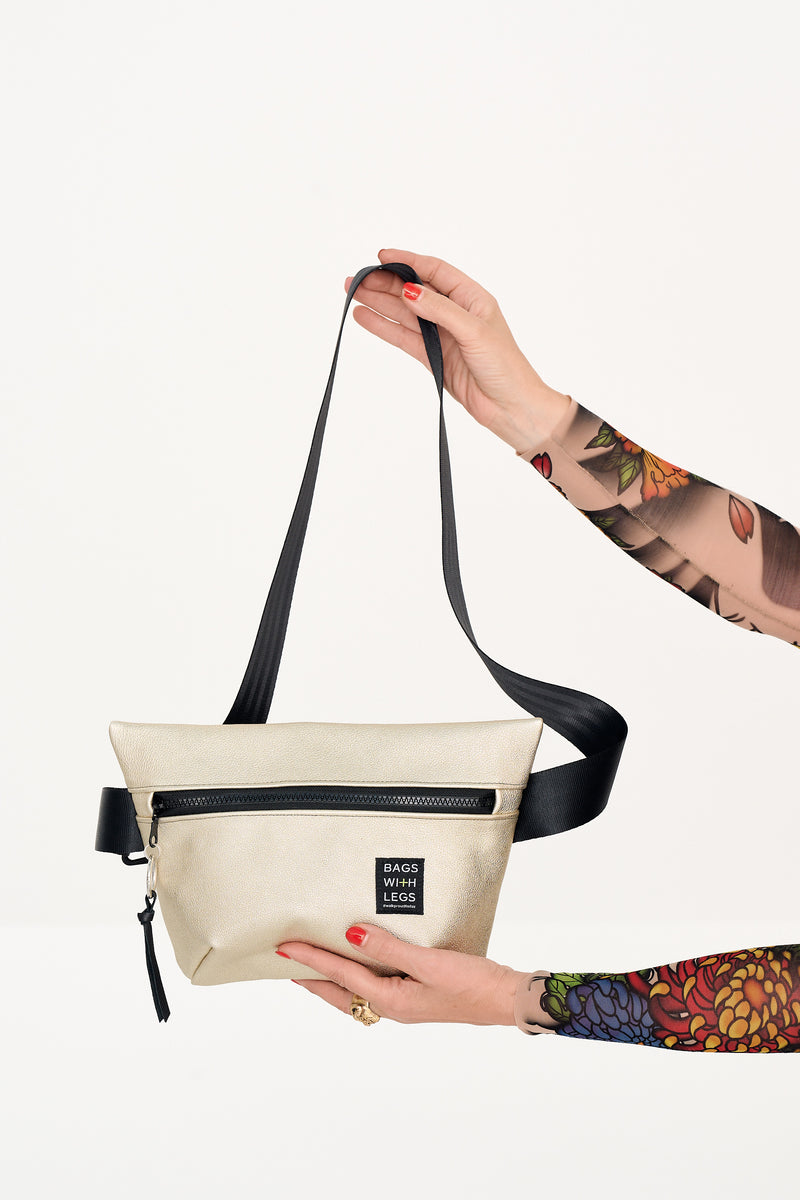 WHITE GOLD Crossbody Bag