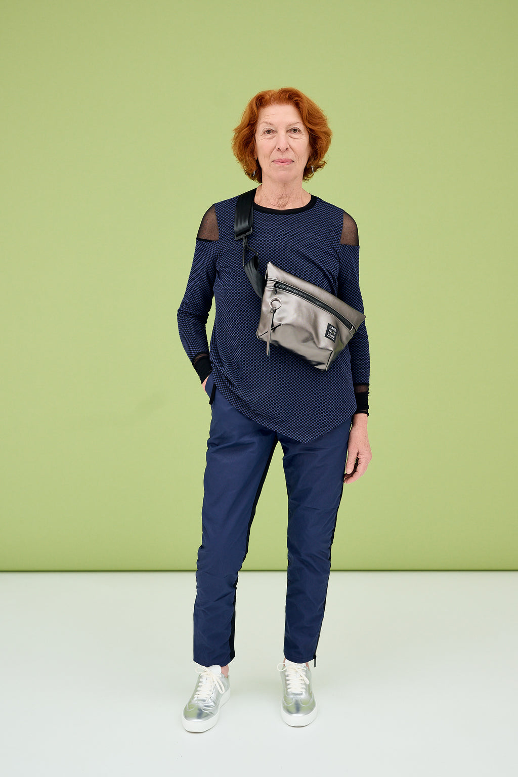 ONIX Crossbody Bag