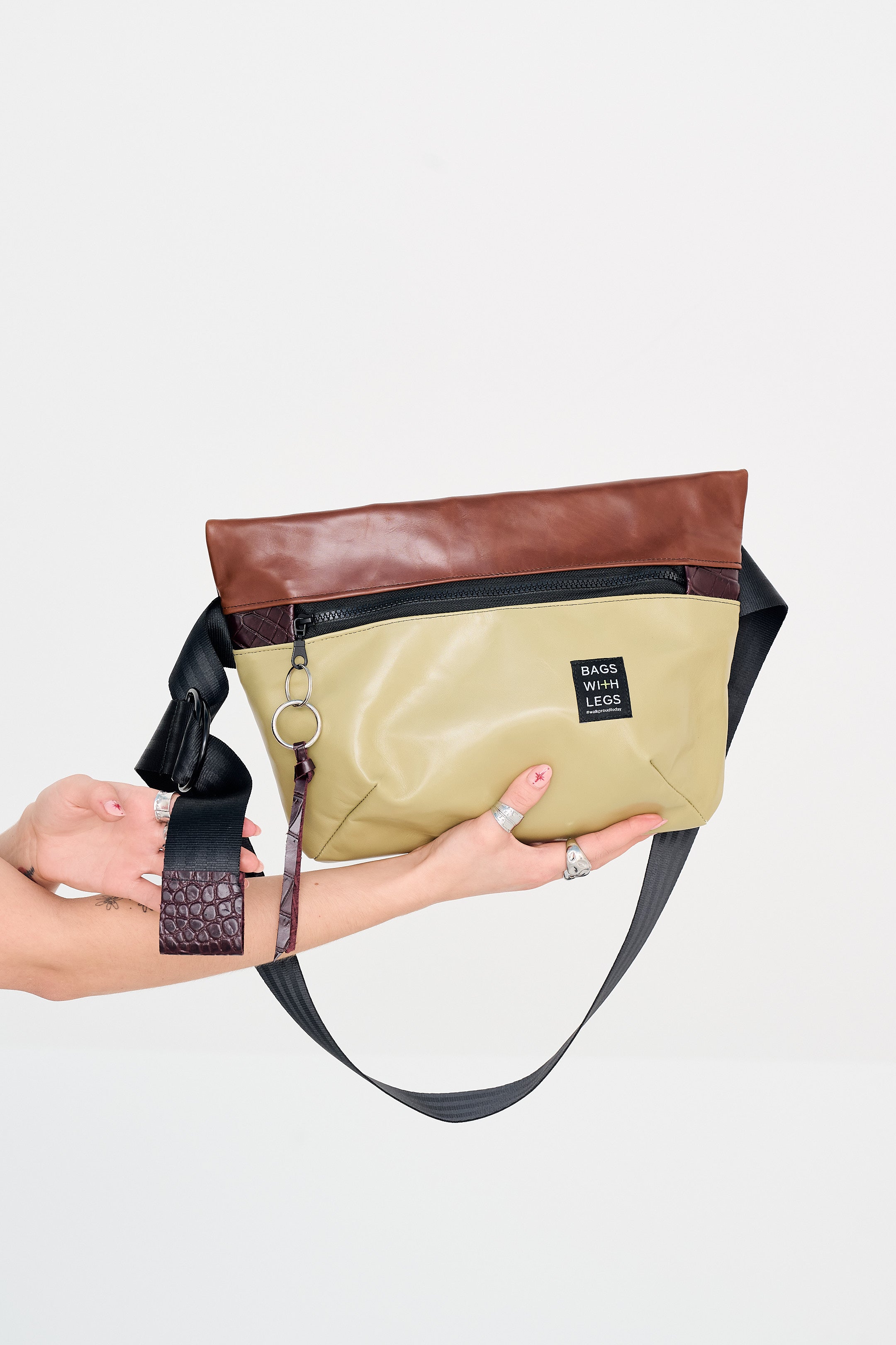 GREEN CRUSH bigger crossbody bag worn