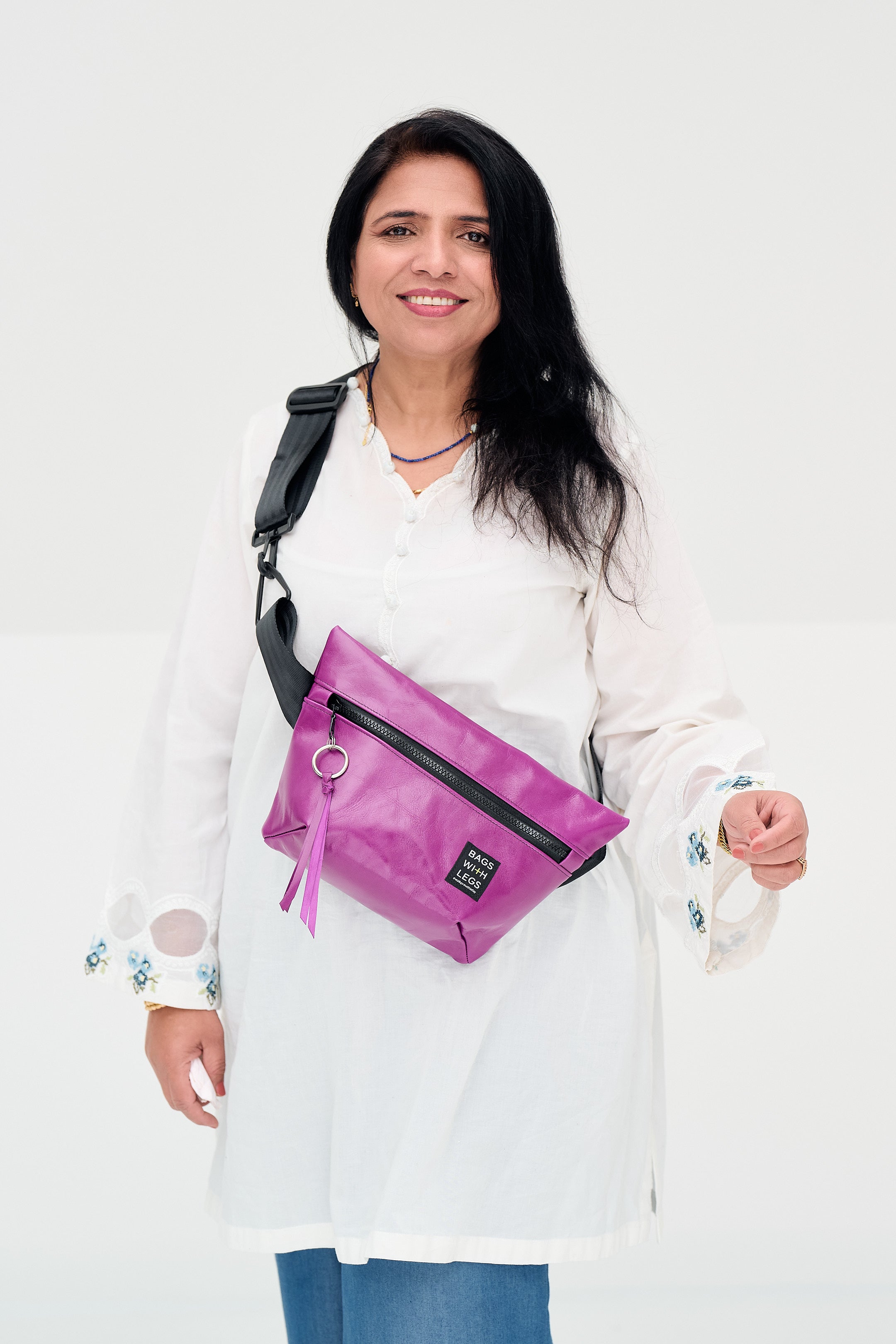 BELLA Crossbody Bag