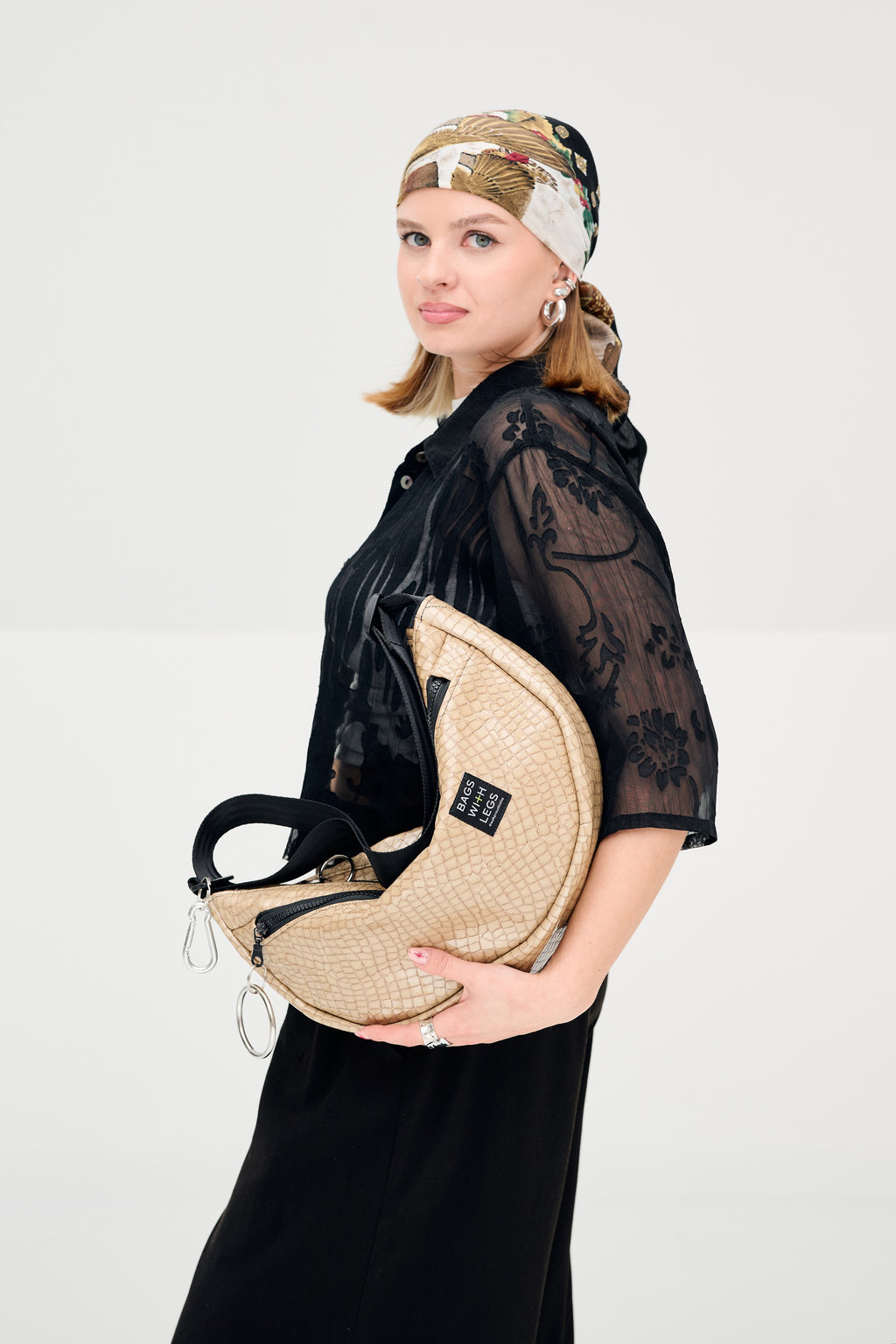 COSMIC LATTE moonwalker bag