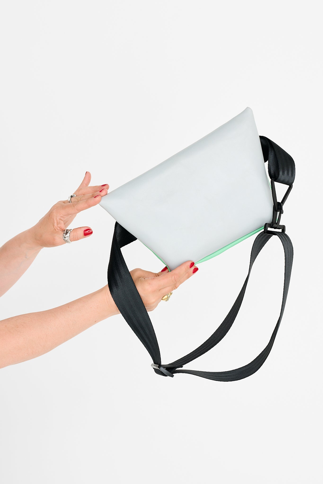 BRAZILIA Crossbody Bag